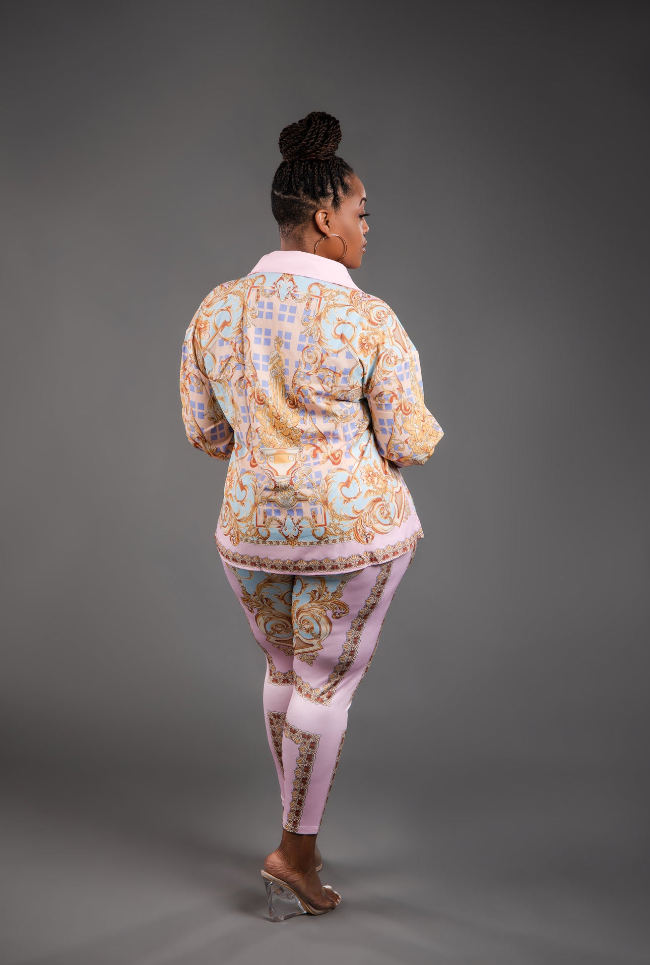 She’s The Boss (2p Set)